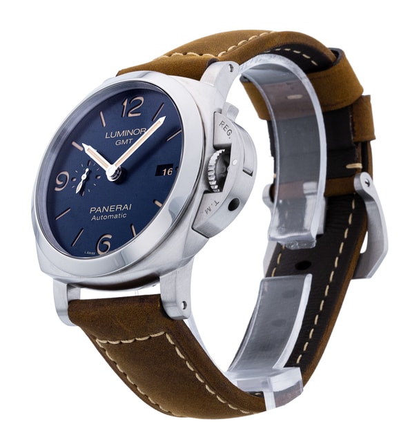 Panerai Luminor GMT PAM01033 Image 2